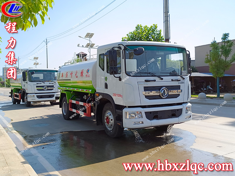 程力集團(tuán)東風(fēng)D9灑水車發(fā)車前往內(nèi)蒙古通遼市，為內(nèi)蒙抗旱救災(zāi)盡一份力！