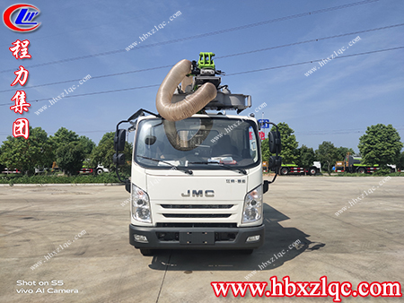 程力牌綠化綜合養(yǎng)護(hù)車實(shí)現(xiàn)一車多用，操作簡(jiǎn)便快捷，等你來選購